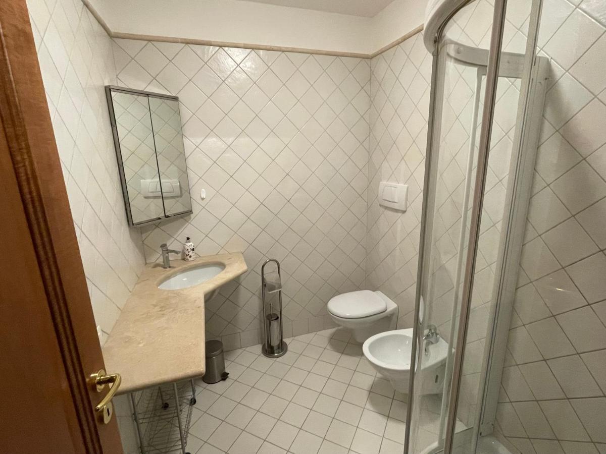 Apartment Claudia Muggia Exterior foto